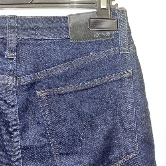 Joe’s Skinny Jeans in Dark Navy - Picture 3 of 6